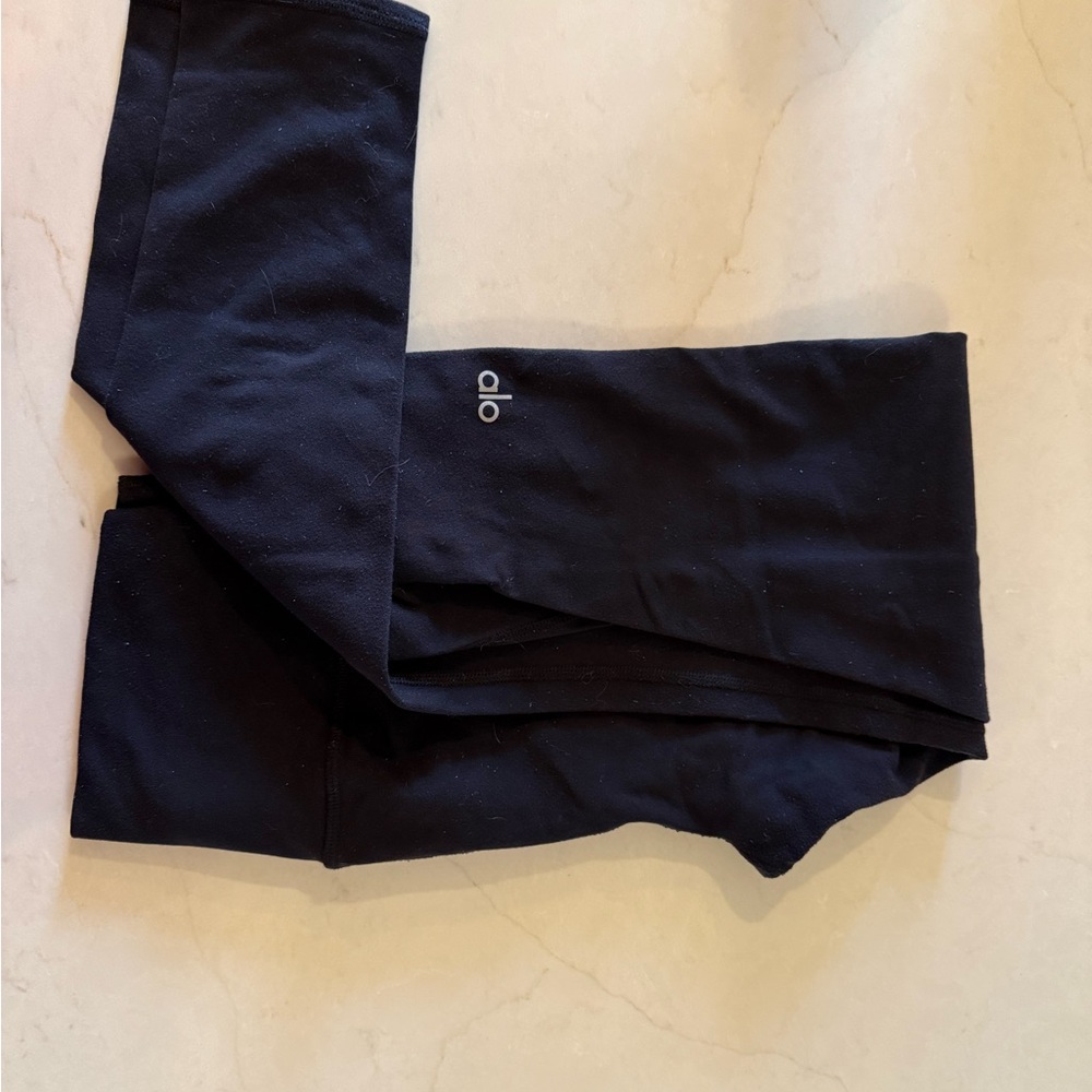ALO Yoga Midnight Black Activewear